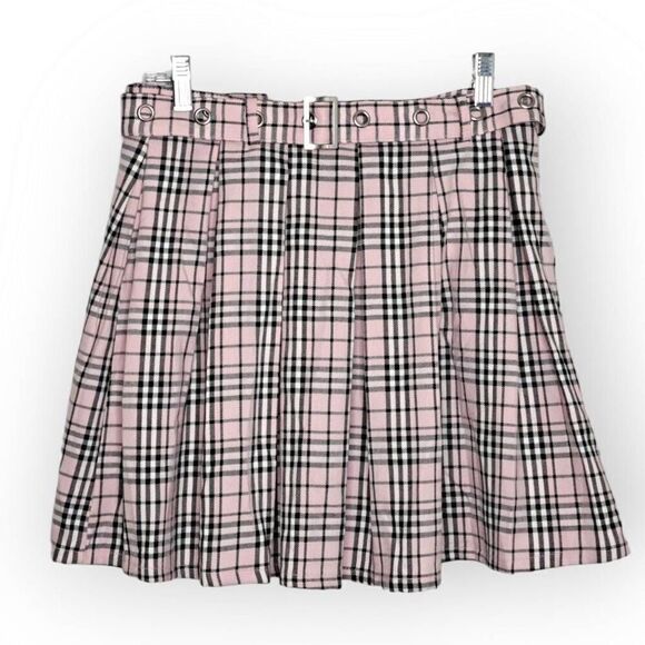Hot Topic Women's Pink Plaid Pleated Mini Skirt w Matching Belt size Medium NWT - Picture 1 of 5